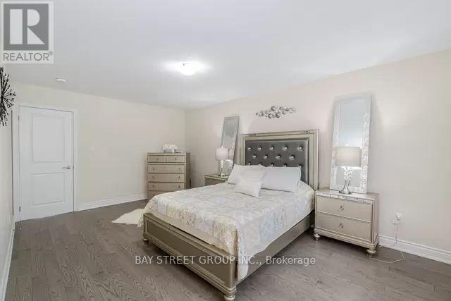 159 HERITAGE STREET - 18