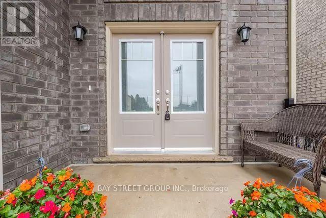 159 HERITAGE STREET - 2