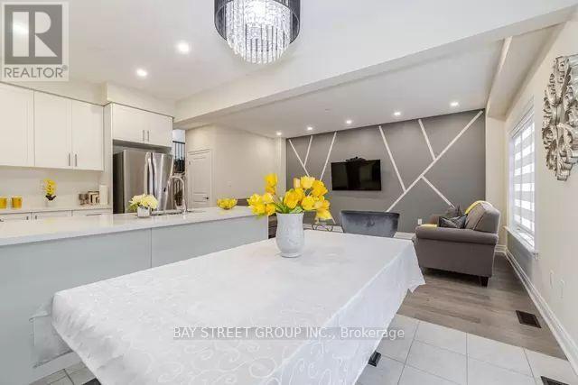 159 HERITAGE STREET - 9