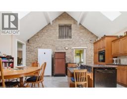 Kitchen - 2986 Wessel Drive, Lincoln, ON L2R6P7 Photo 8