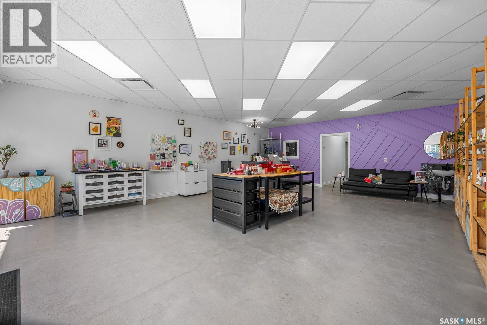 3504 13TH AVENUE - 10