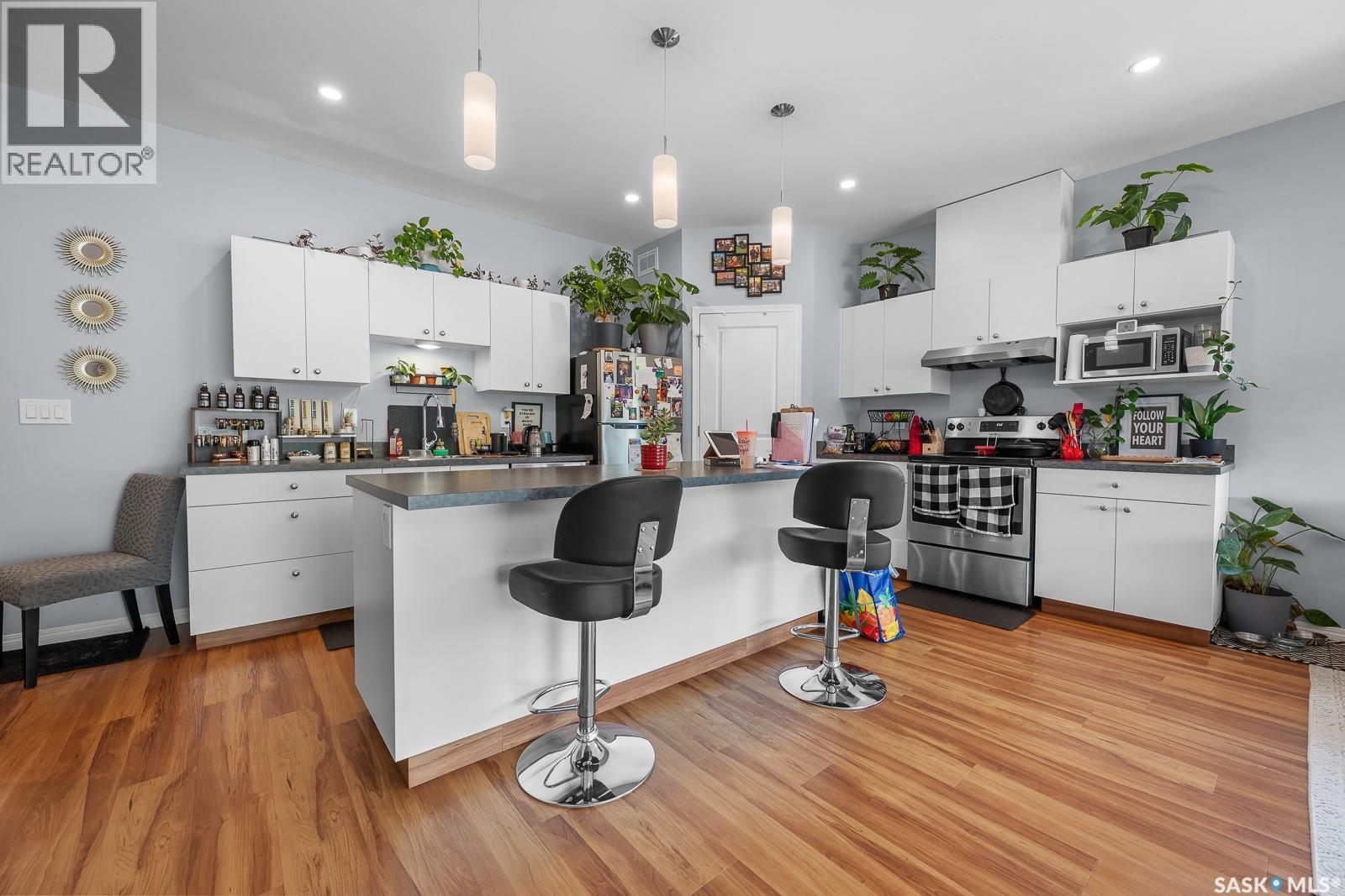 3504 13TH AVENUE - 20
