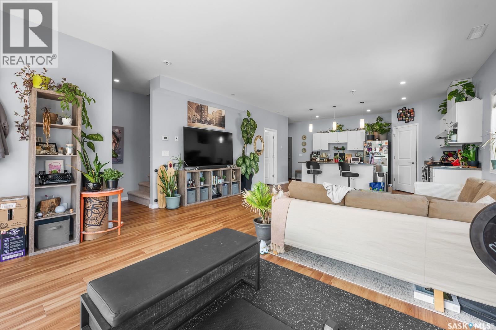 3504 13TH AVENUE - 24