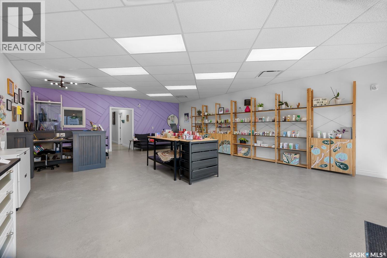 3504 13TH AVENUE - 8
