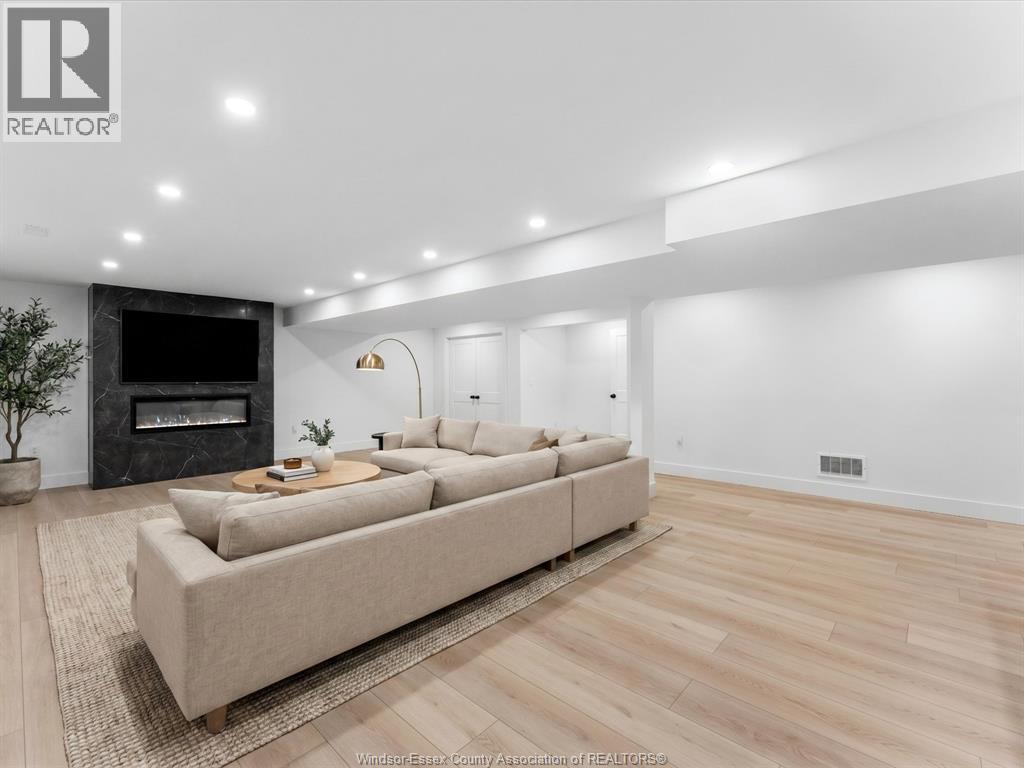 293 XAVIER CIRCLE - 29
