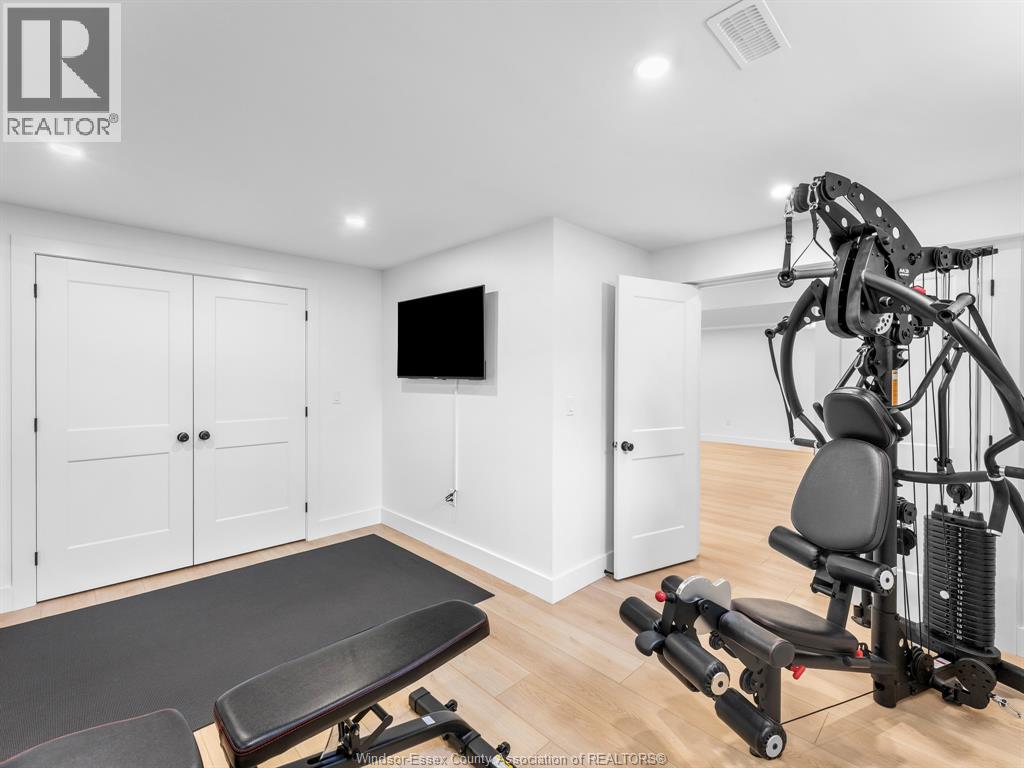 293 XAVIER CIRCLE - 42