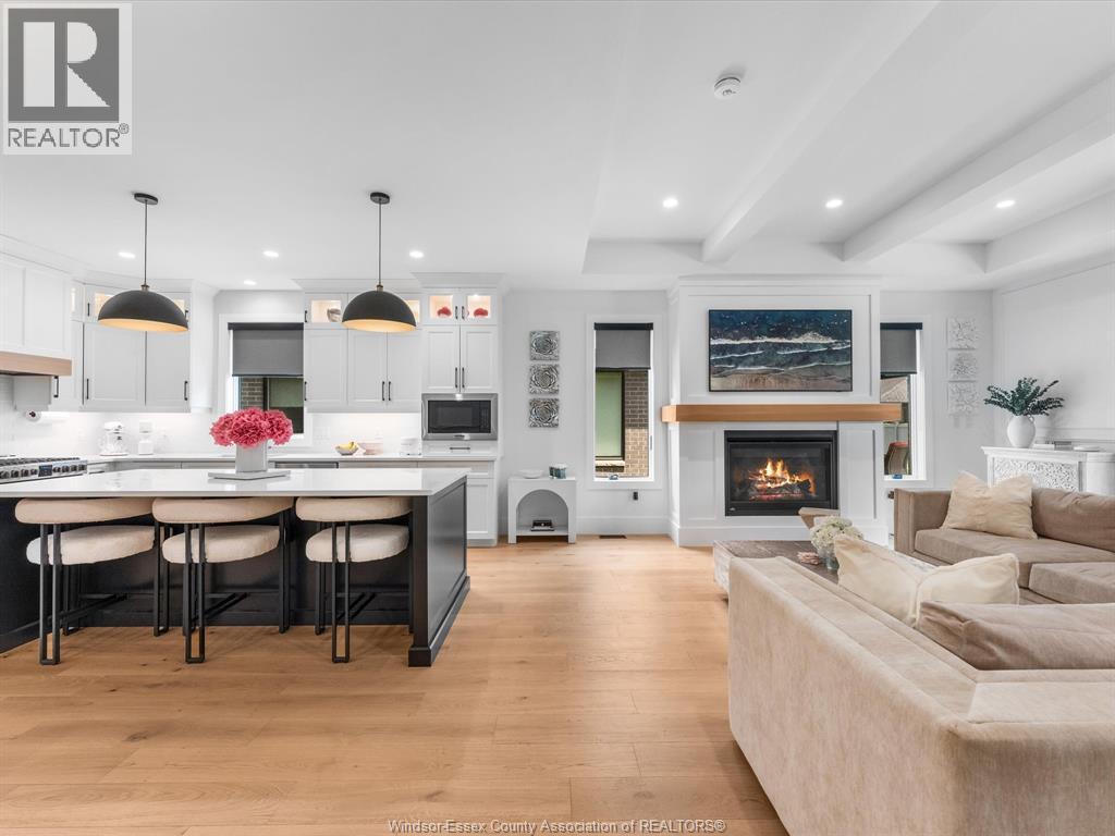 293 XAVIER CIRCLE - 5