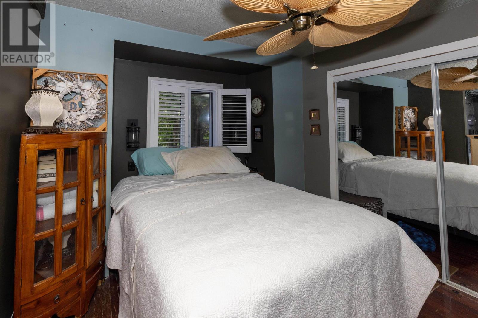 1185 Sunrise Beach RD - Image 18