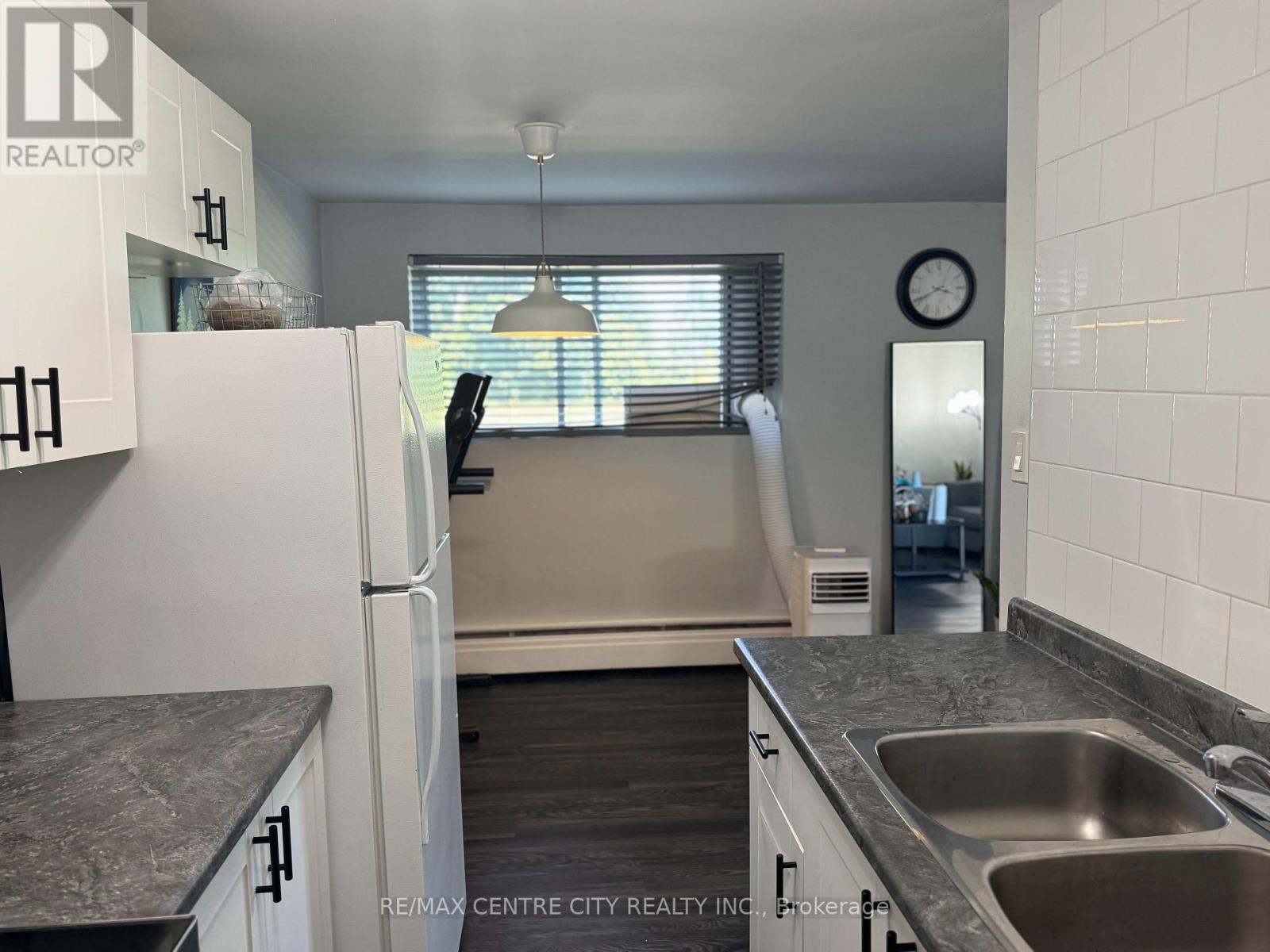#105 1825 WHITNEY STREET - 11