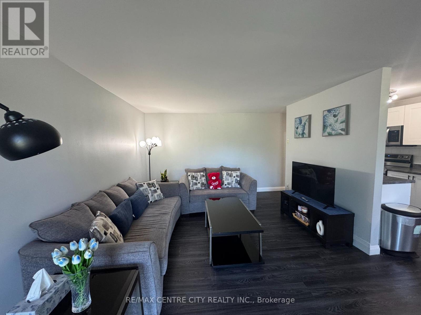 #105 1825 WHITNEY STREET - 17