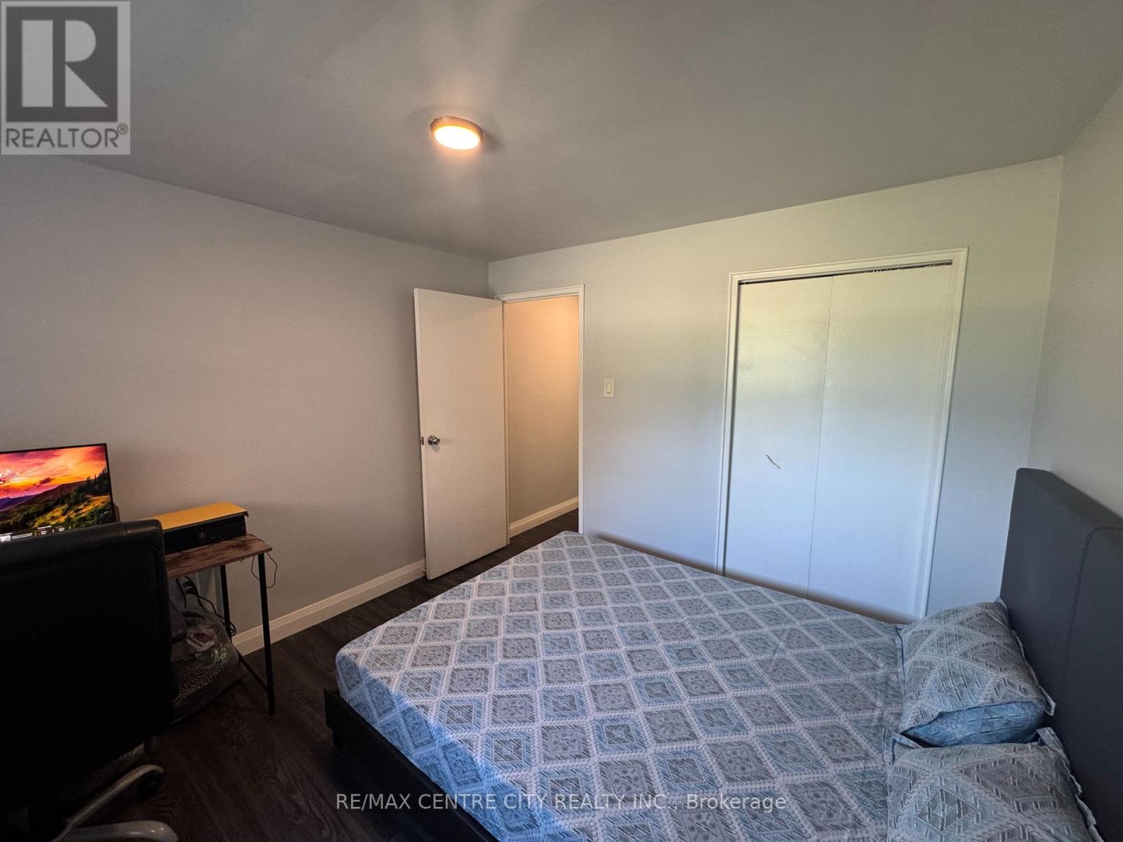 #105 1825 WHITNEY STREET - 24