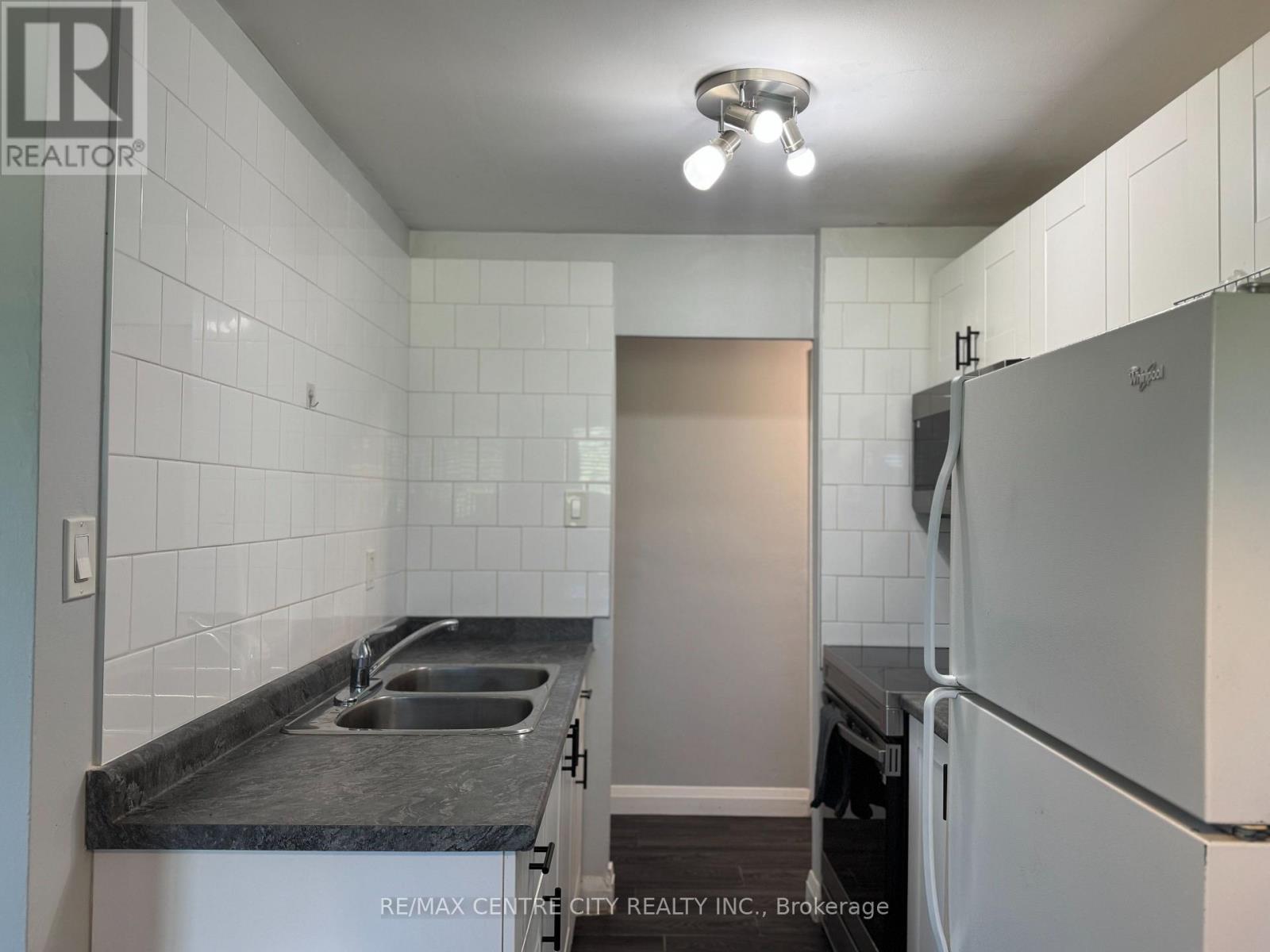 #105 1825 WHITNEY STREET - 7