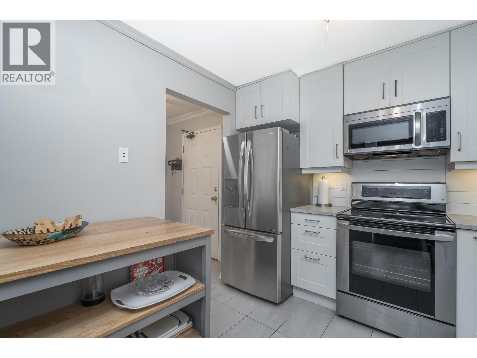 103 3088 FLINT STREET, Port Coquitlam