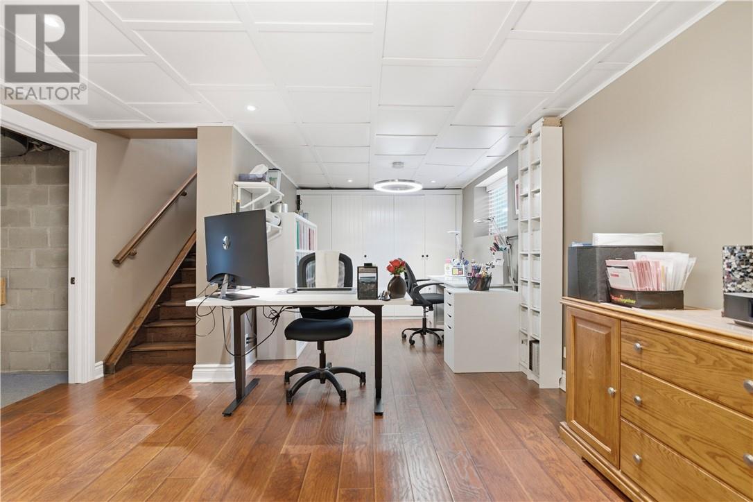 133 Labine Street - 29