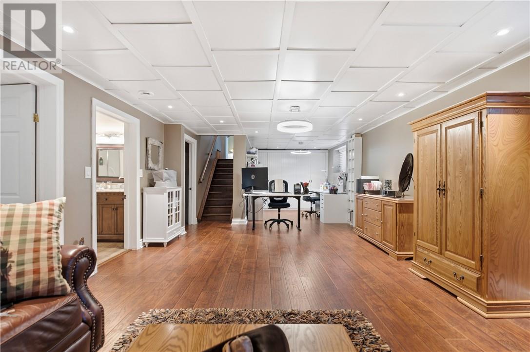 133 Labine Street - 28