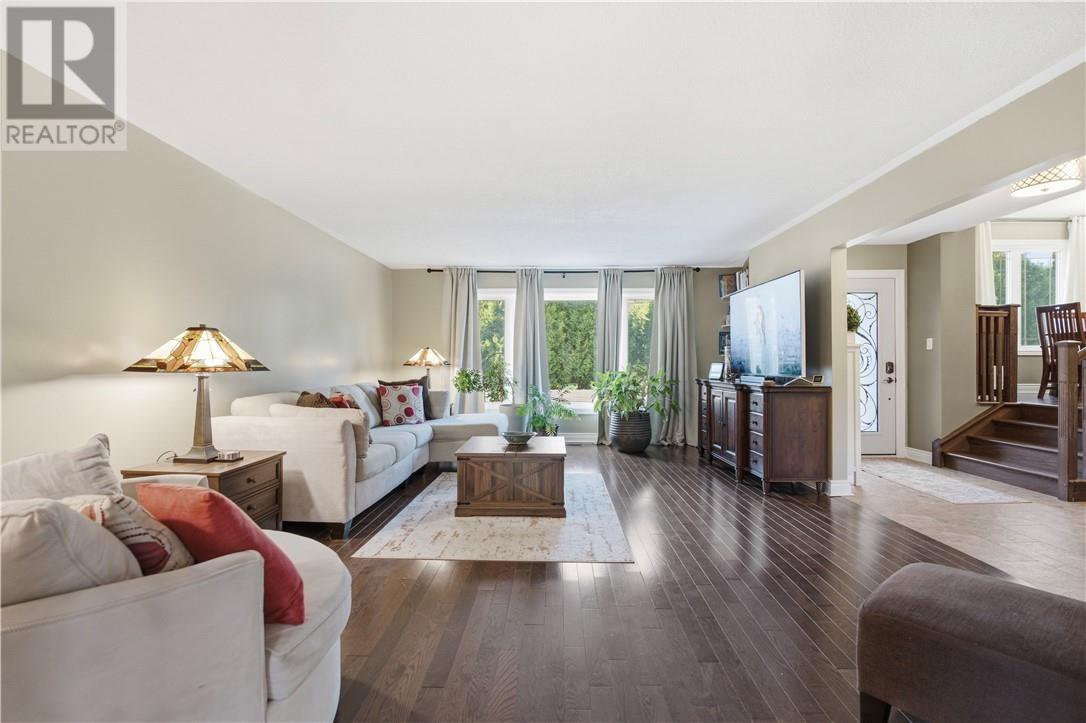 133 Labine Street - 9