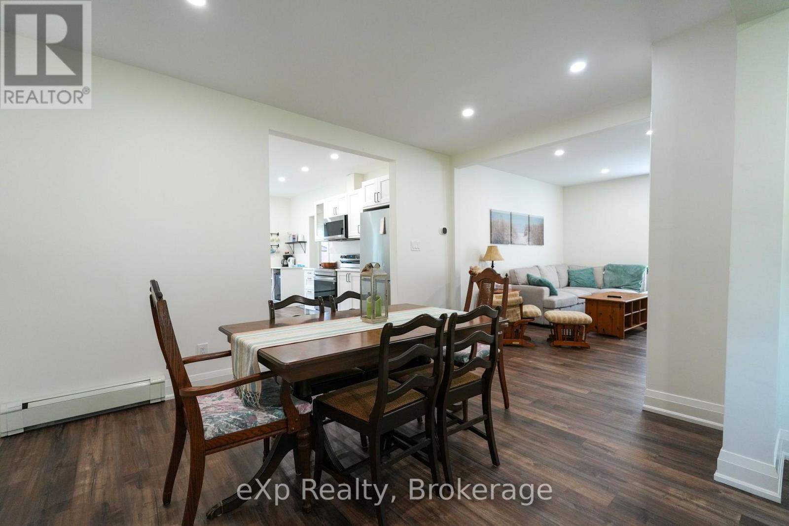 136 BREADALBANE STREET S - 10