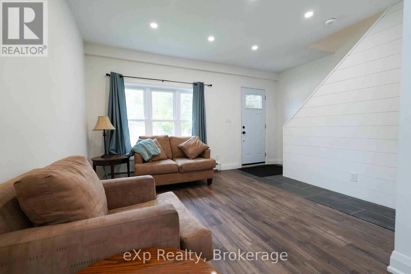 136 BREADALBANE STREET S - 6