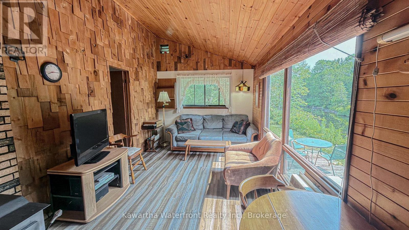 1035 NYSTEDT LANE - 13