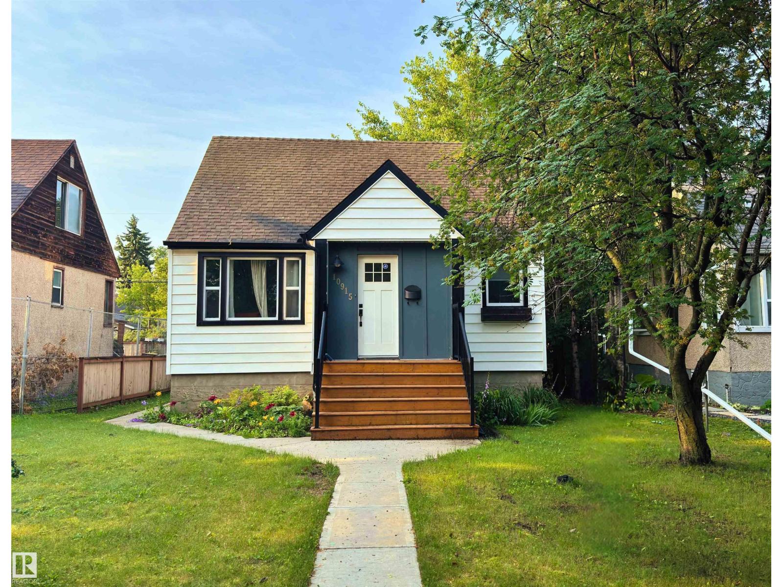 10915 67 AV NW - 1