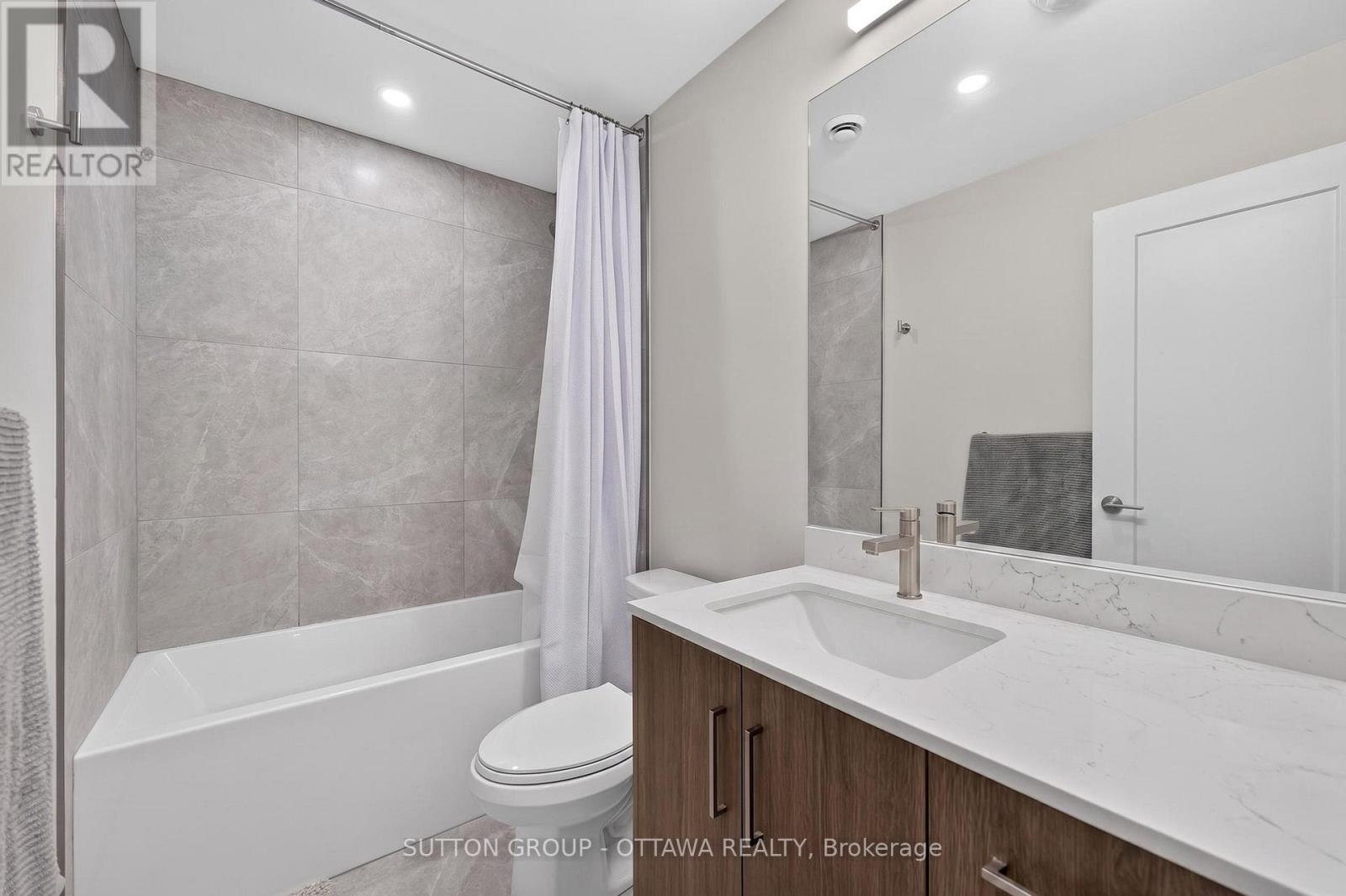2 Bed, 1 Bath Multi-Family for Rent in Ottawa – 5 – 250 FERLAND STREET, Ottawa – MLS# X13581310 - Image 17