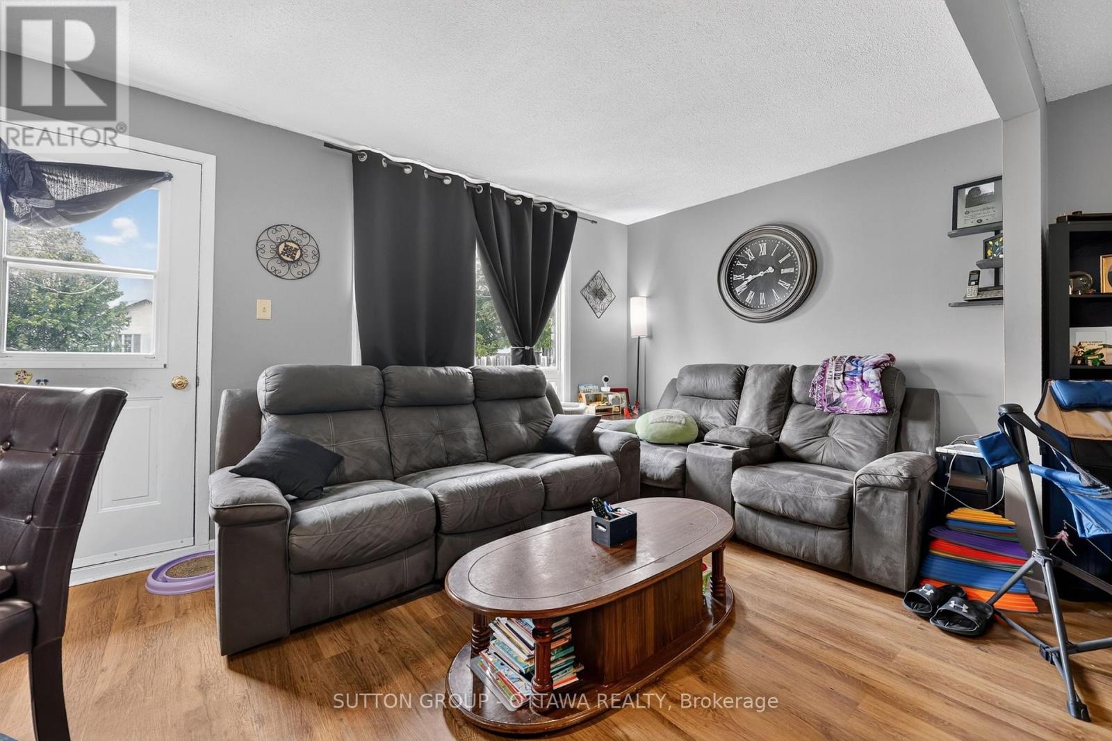 24 CARRAWAY CRESCENT - Image 15