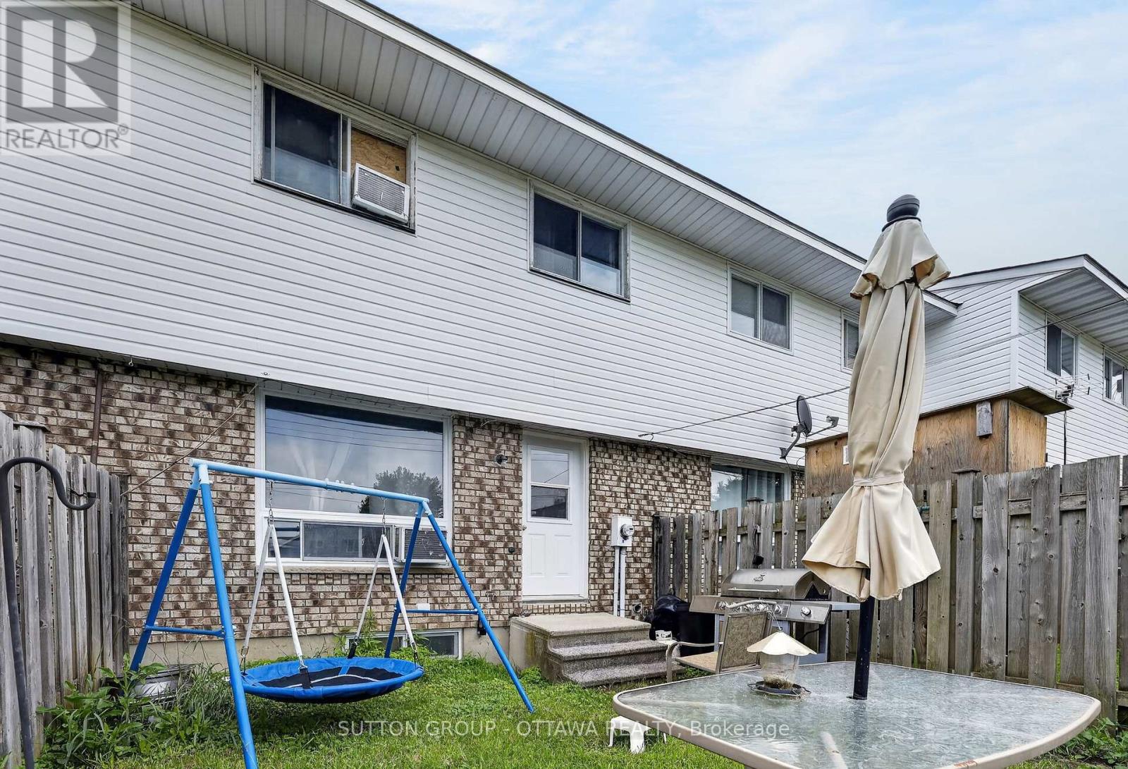 24 CARRAWAY CRESCENT - Image 31