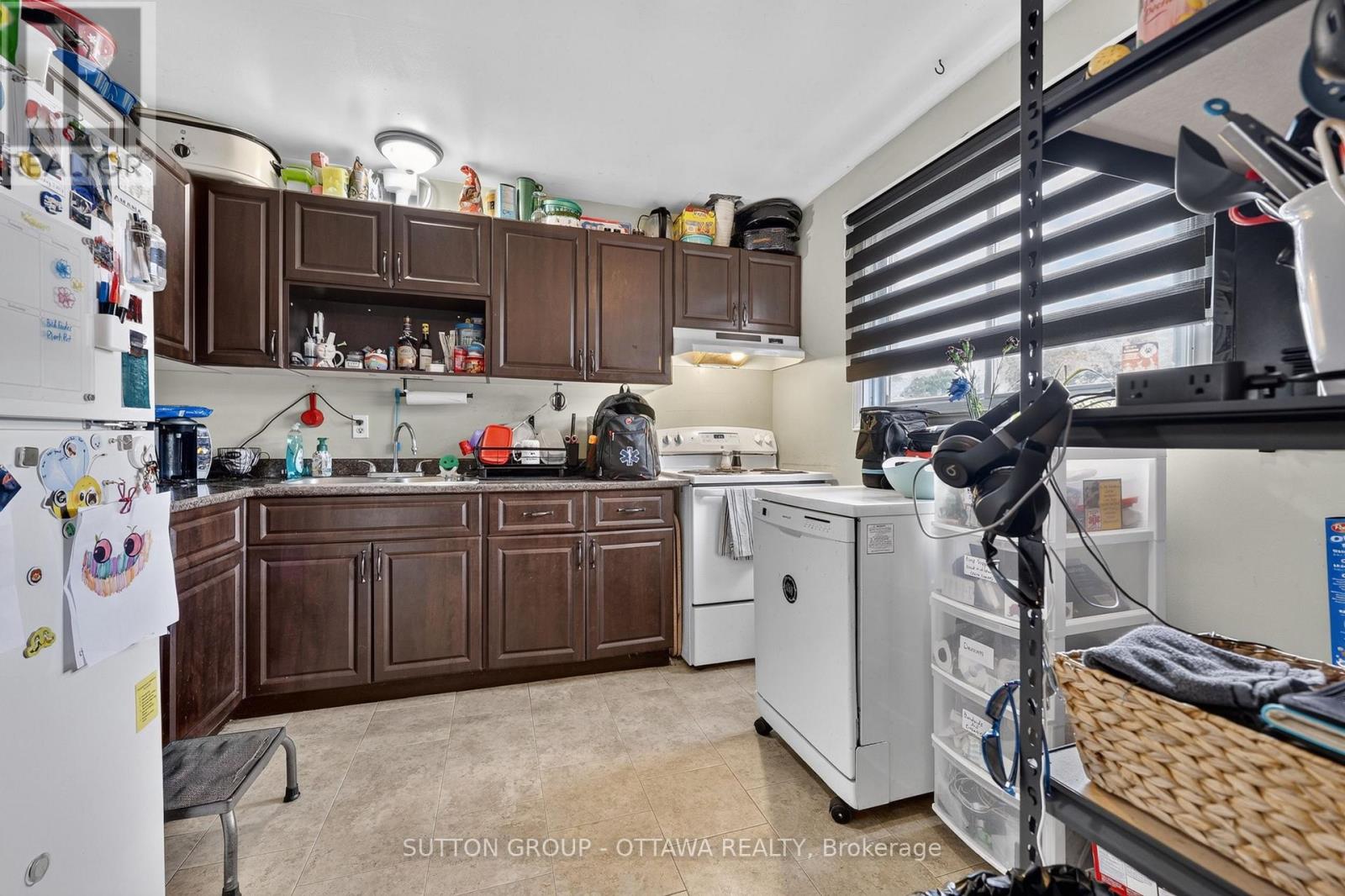 24 CARRAWAY CRESCENT - Image 9