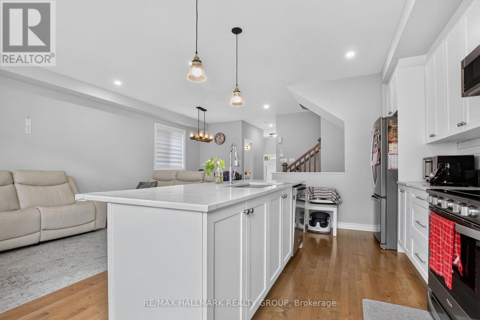 3 Bed, 3 Bath House for Rent in Ottawa – 420 KAYAK STREET, Ottawa – MLS# X13619846 - Image 16