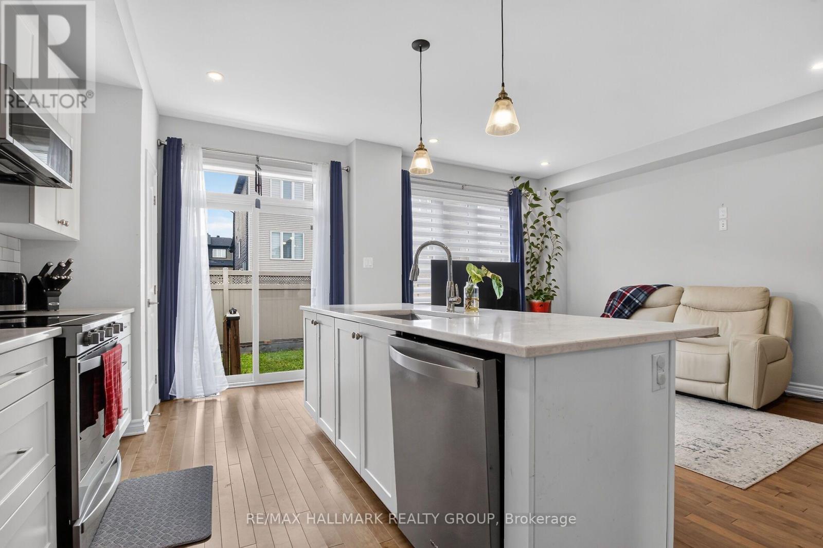 3 Bed, 3 Bath House for Rent in Ottawa – 420 KAYAK STREET, Ottawa – MLS# X13619846 - Image 17
