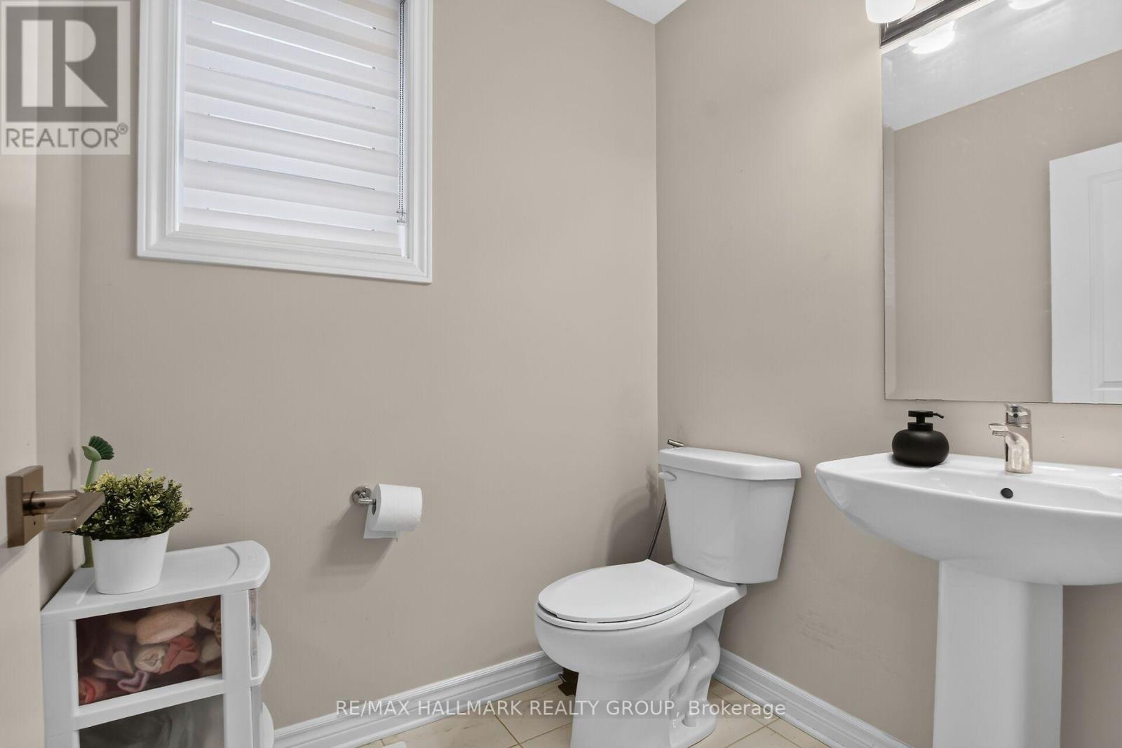 3 Bed, 3 Bath House for Rent in Ottawa – 420 KAYAK STREET, Ottawa – MLS# X13619846 - Image 6