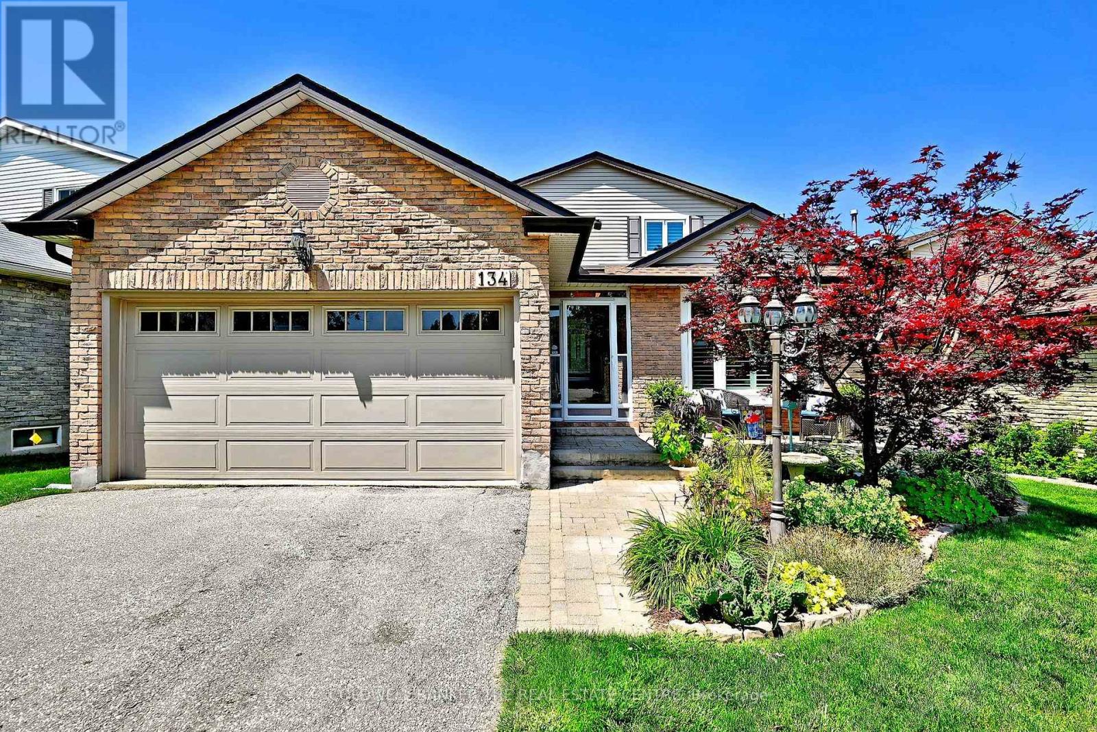 134 HURON HEIGHTS DRIVE - 1
