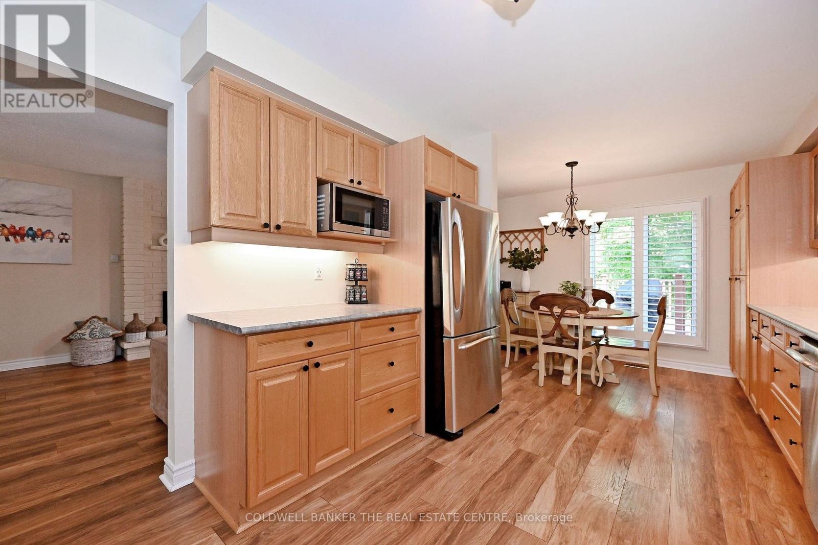 134 HURON HEIGHTS DRIVE - 18