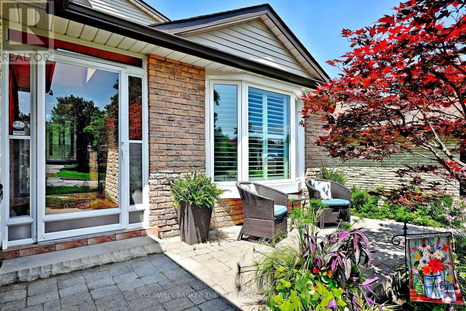 134 HURON HEIGHTS DRIVE - 2