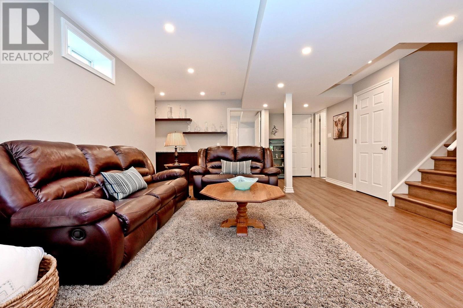 134 HURON HEIGHTS DRIVE - 30