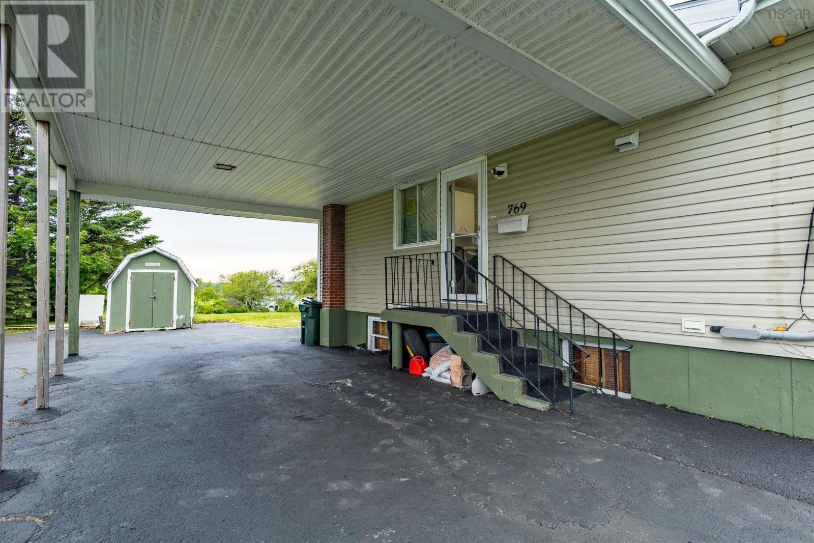 Property 8 of 37 of 769 Heelan Street
