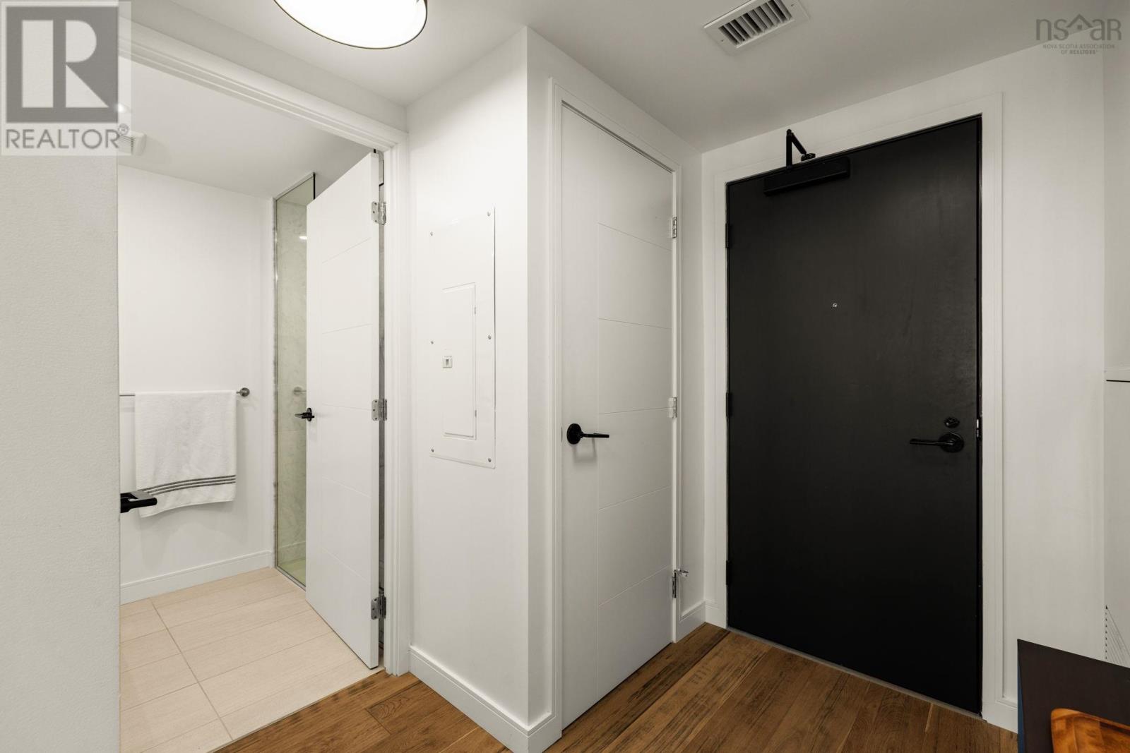 #908 1650 Granville St - 15