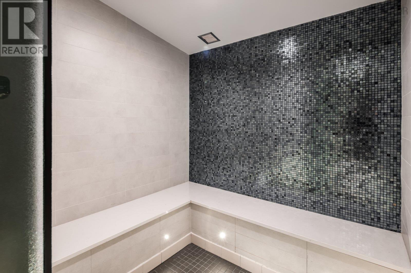 #908 1650 Granville St - 36