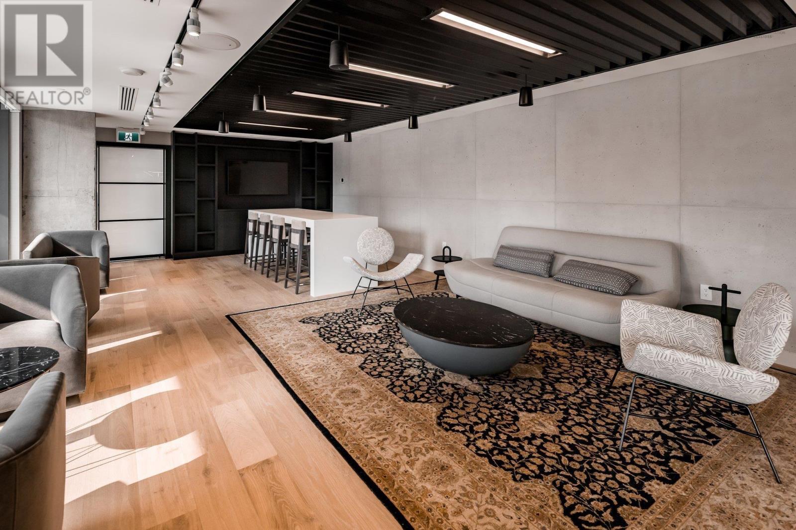 #908 1650 Granville St - 44