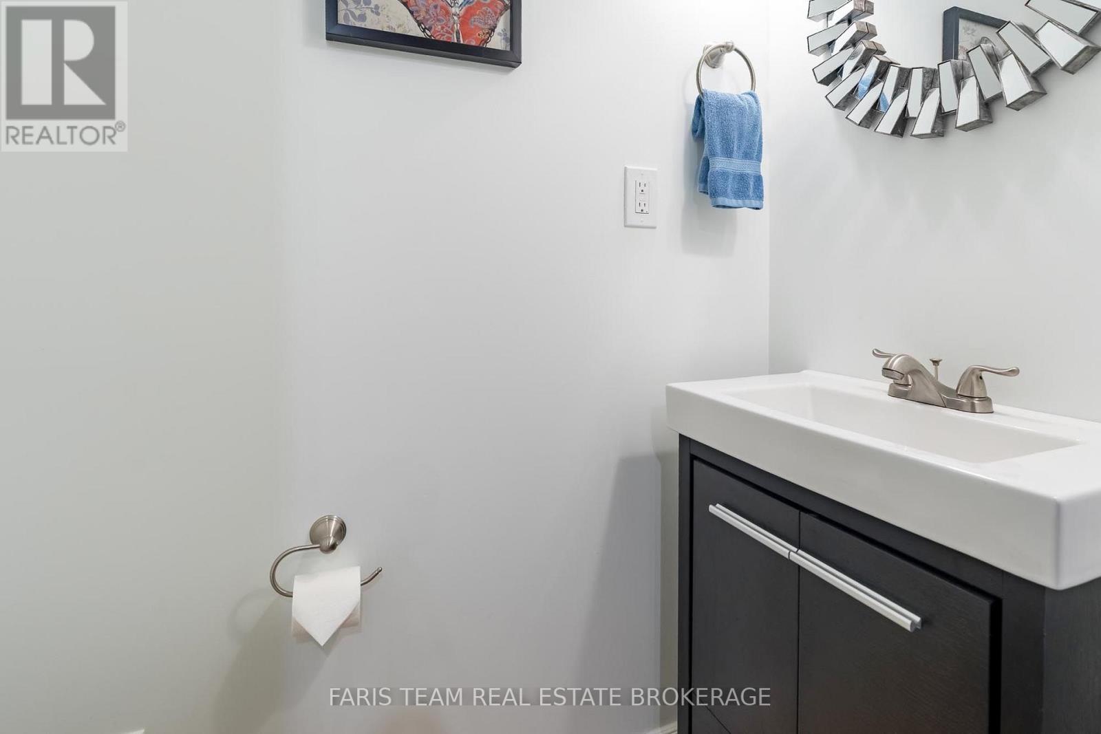 2151 FAIRGROUNDS ROAD - 17