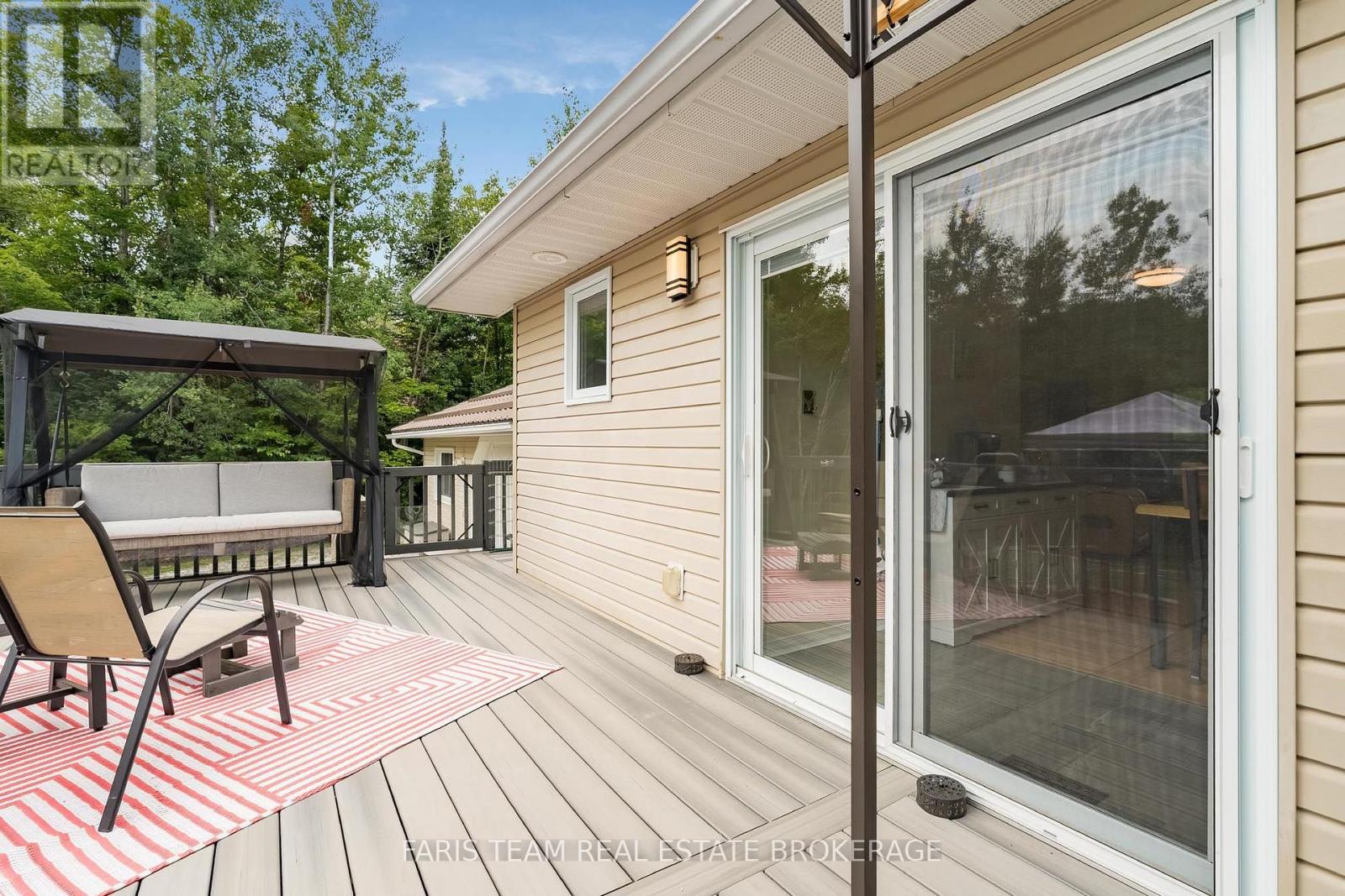 2151 FAIRGROUNDS ROAD - 20