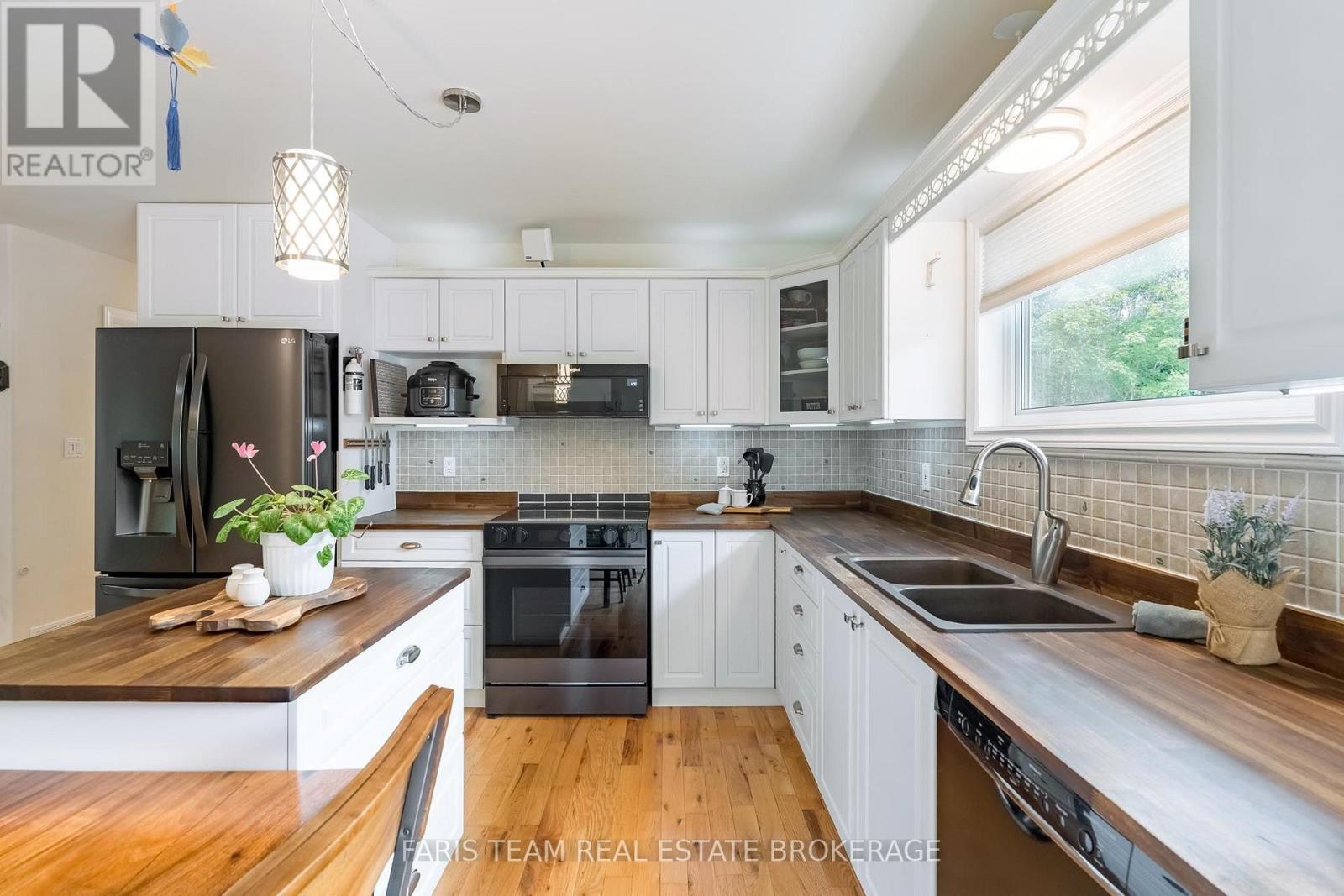2151 FAIRGROUNDS ROAD - 5