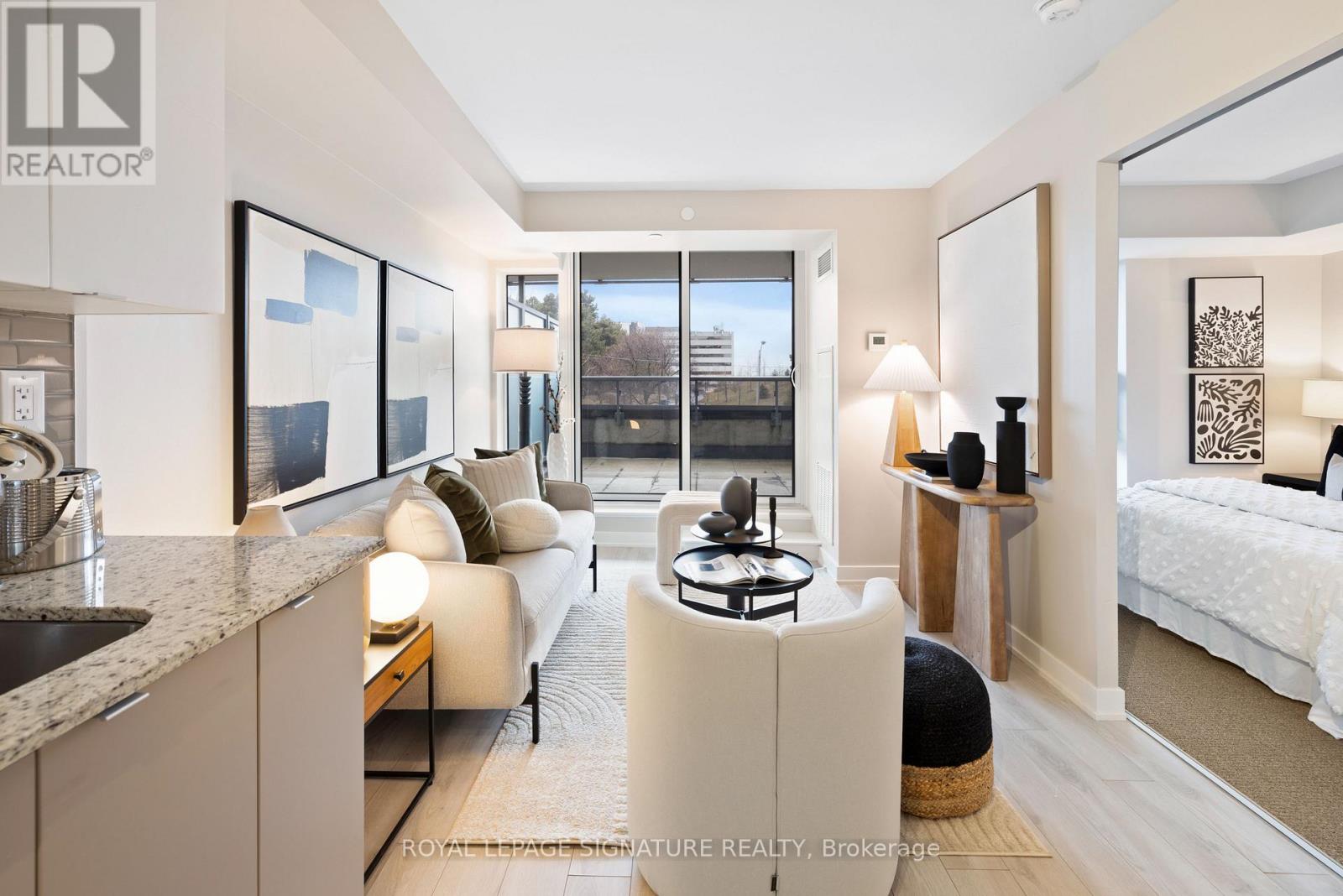 #312 160 FLEMINGTON ROAD - 2