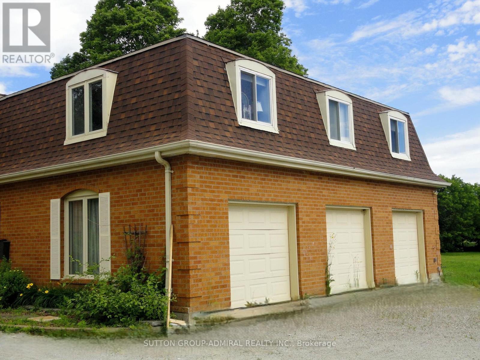 46 INGLEVIEW DRIVE - 2