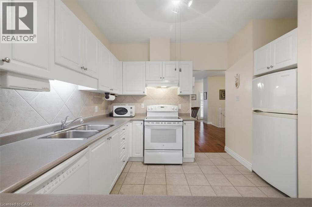 #13 34 SOUTHBROOK Drive - Image 12