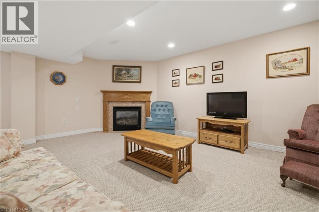 #13 34 SOUTHBROOK Drive - Image 25