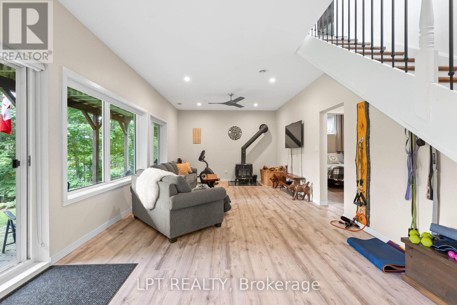 500A HAZARD HILL ROAD - 27