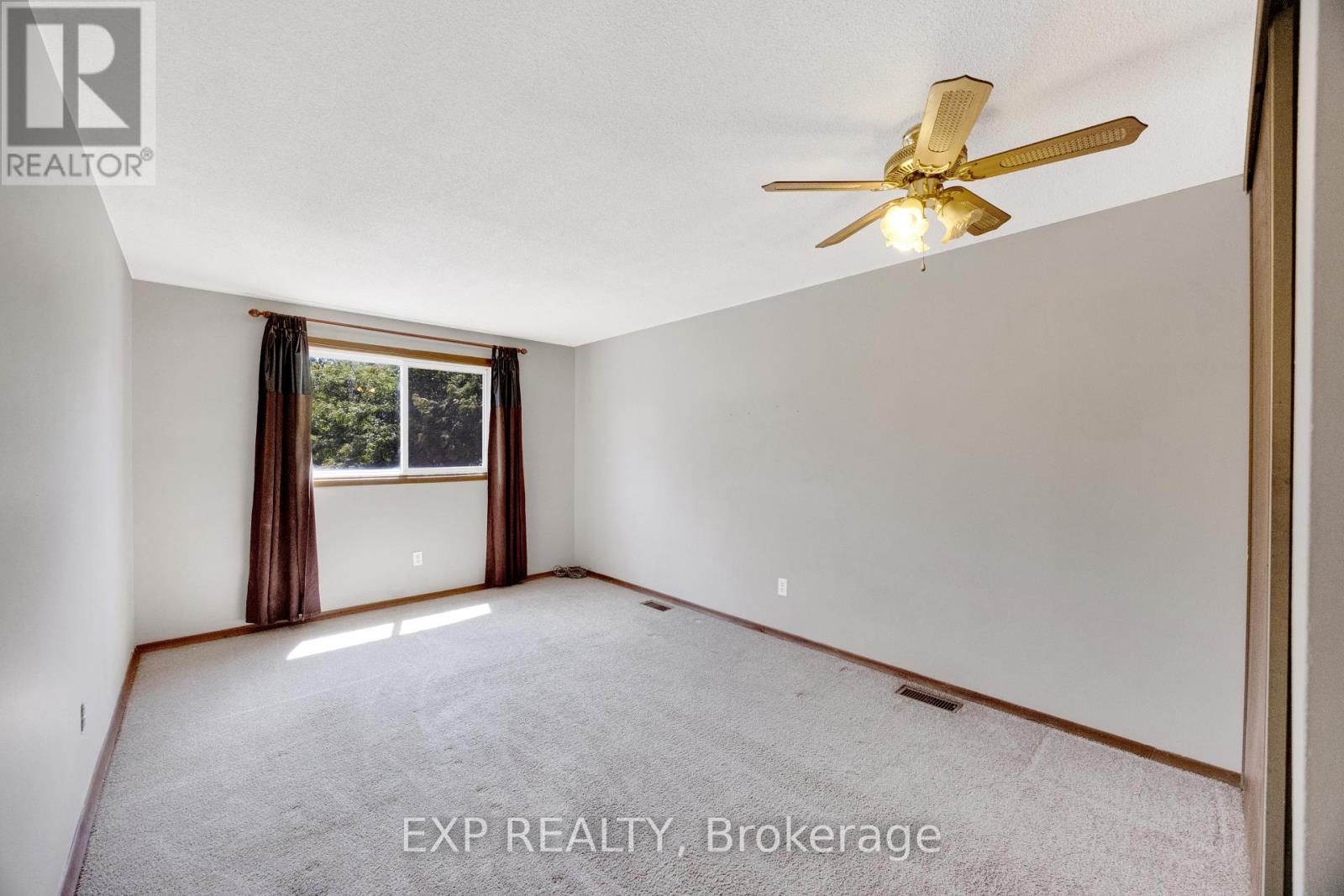 1251 JALNA BOULEVARD - Image 21