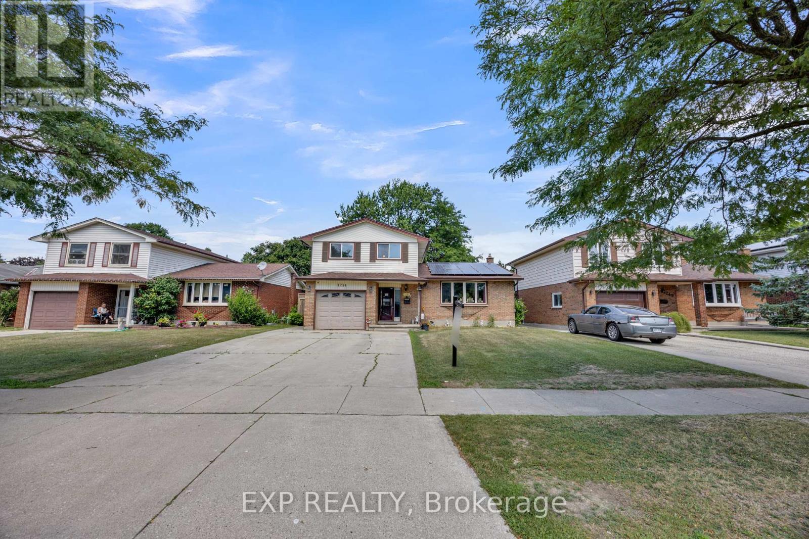 1251 JALNA BOULEVARD - 4