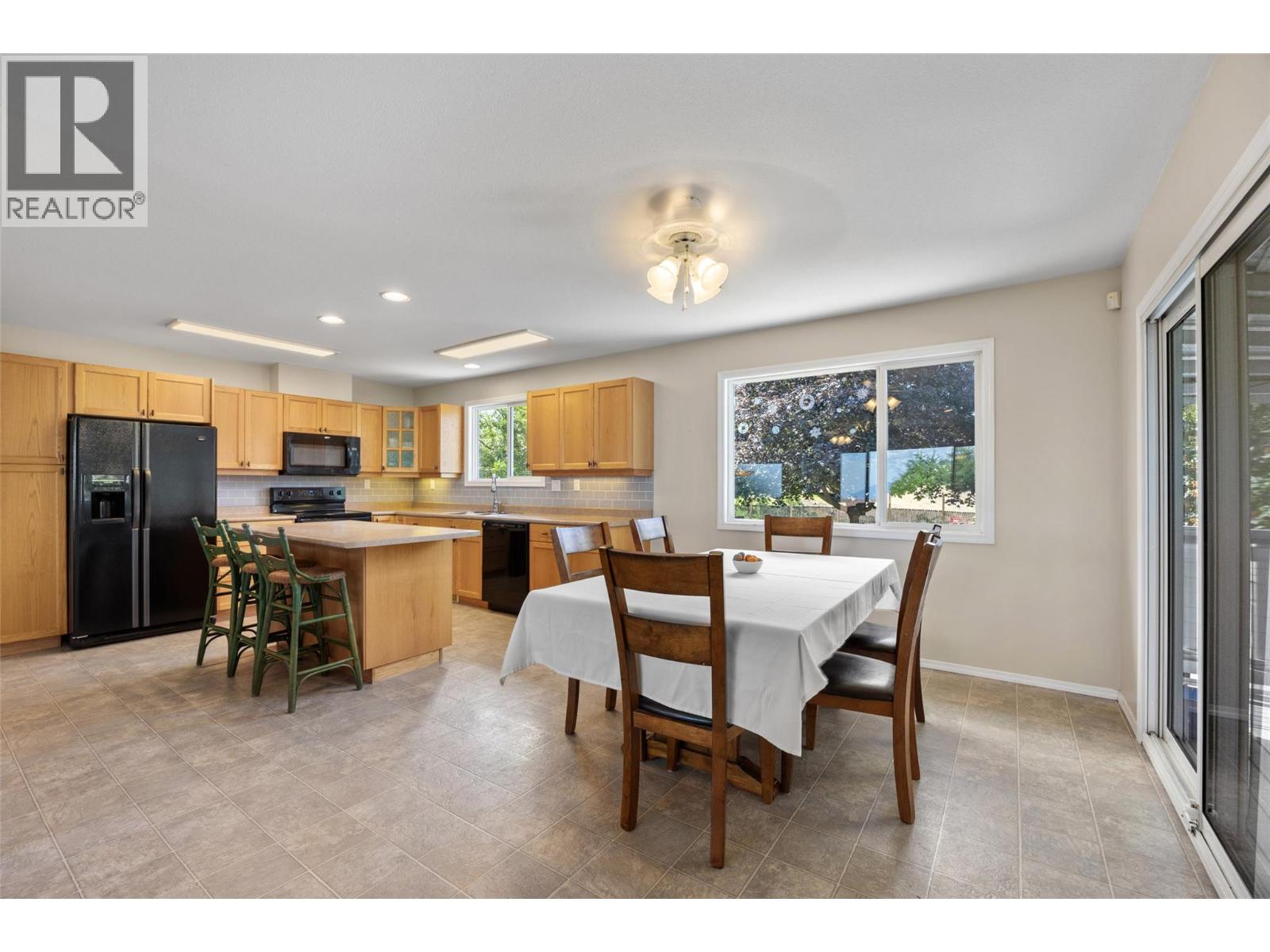 781 SPRINGRIDGE Place - Image 4